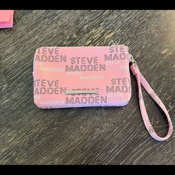 Steve Madden Handbags - Steve Madden Pink Double Pocket Logo Wristlet NWOT